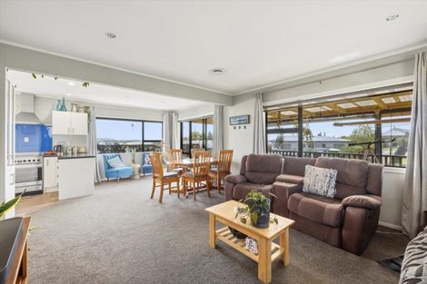Photo of property in 3 Ngaparaoa Drive, Maketu, Te Puke, 3189