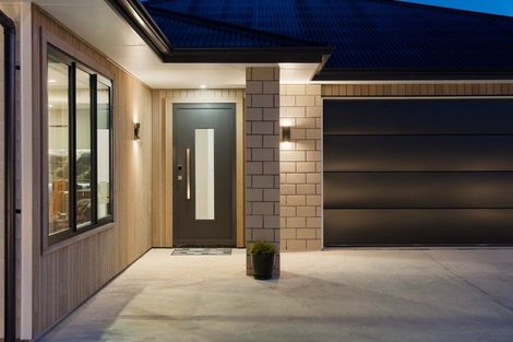 Photo of property in 5 Datum Way, Paraparaumu, 5032