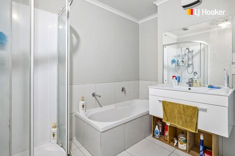 Photo of property in 34 Sutherland Street, Dunedin Central, Dunedin, 9016