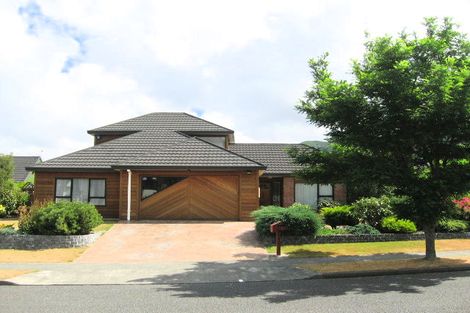 Photo of property in 9 Clearwater Terrace, Brown Owl, Upper Hutt, 5018