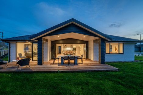 Photo of property in 55 Oakdale Grove, Richmond, 7020