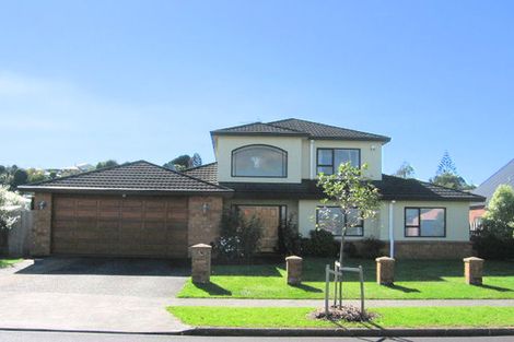 Photo of property in 13 Fremantle Place, Pakuranga Heights, Auckland, 2010