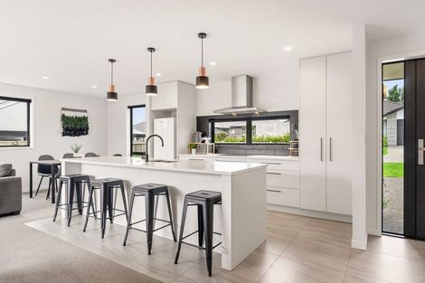 Photo of property in 5 Melonette Way, Ohauiti, Tauranga, 3112