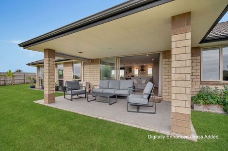 Photo of property in 12 Omana Avenue, Shelly Beach, Helensville, 0874