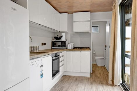 Photo of property in 44 Oberon Street, Stratford, 4332