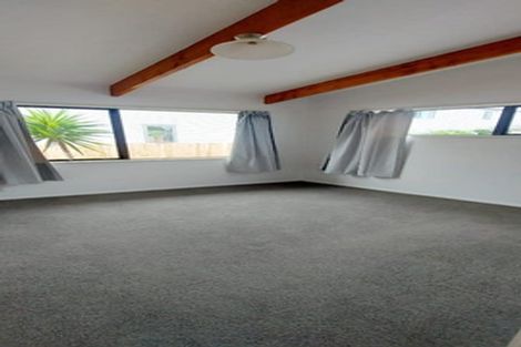 Photo of property in 1/166 Nile Road, Milford, Auckland, 0620