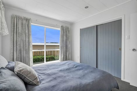 Photo of property in 57 Queens Road, Glen Avon, New Plymouth, 4312