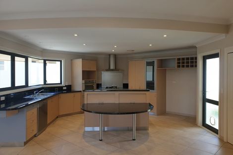 Photo of property in 38 Rochfort Road, Havelock North, 4130