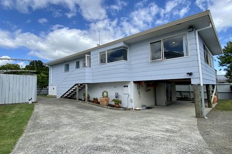 Photo of property in 39 Jonathon Street, Brookfield, Tauranga, 3110
