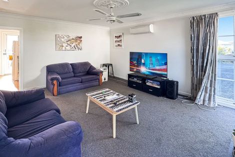 Photo of property in 3/225 Edgeware Road, Edgeware, Christchurch, 8013