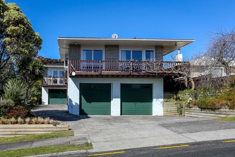 Photo of property in 30 Karaka Street, Merrilands, New Plymouth, 4312