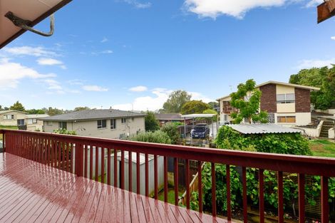 Photo of property in 16 Glendale Drive, Dinsdale, Hamilton, 3204