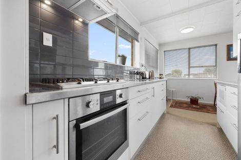 Photo of property in 80b Buller Street, New Plymouth, 4312