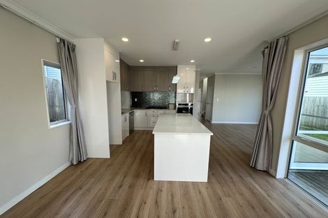 Photo of property in 68 Craigs Way, Hobsonville, Auckland, 0616