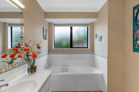 Photo of property in 5 Chesterton Drive, Leamington, Cambridge, 3432