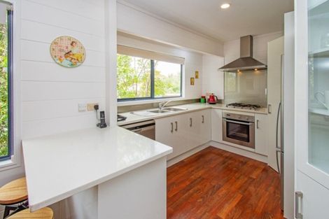 Photo of property in 15 Stevenson Road, Clarks Beach, 2122