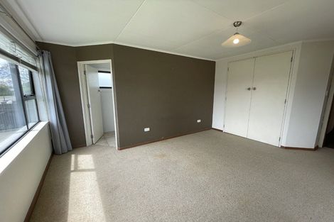 Photo of property in 3 Burness Road, Greenmeadows, Napier, 4112