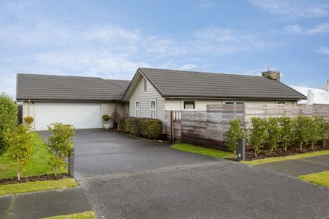 Photo of property in 120 Kenrigg Road, Kinloch, Taupo, 3377