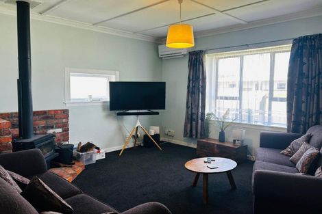 Photo of property in 2 Moore Avenue, Tawhero, Whanganui, 4501