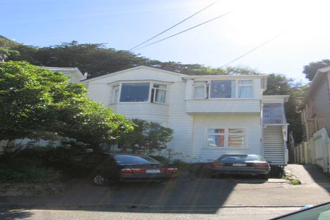 Photo of property in 32 Clifton Terrace, Kelburn, Wellington, 6012