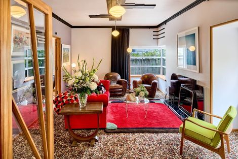 Photo of property in 14 Marina Grove, Hutt Central, Lower Hutt, 5010