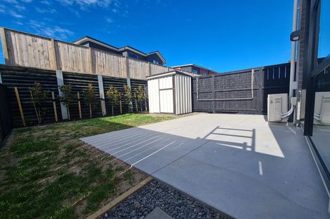 Photo of property in 35b O'meara Street, Swanson, Auckland, 0614