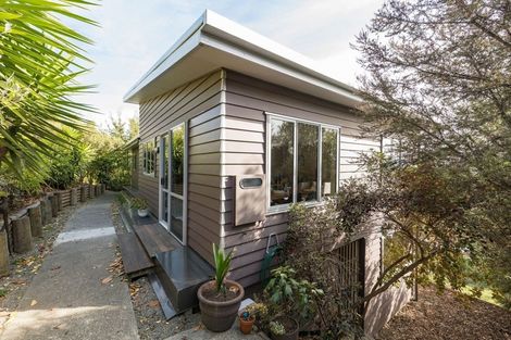 Photo of property in 49 Coster Street, Enner Glynn, Nelson, 7011