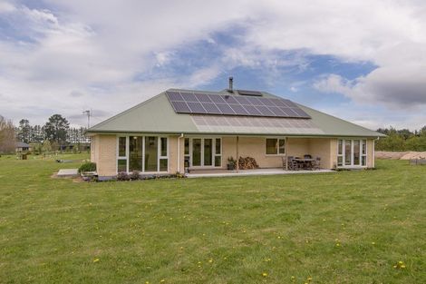 Photo of property in 120 Davis Road, Cust, Rangiora, 7471