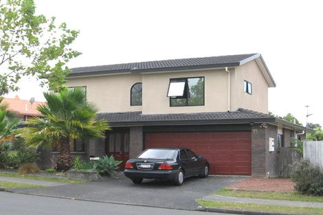 Photo of property in 2/62 Marina View Drive, West Harbour, Auckland, 0618