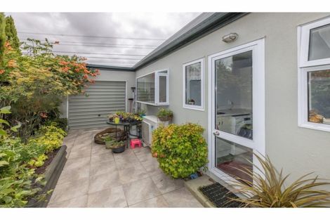 Photo of property in 46 Westgrove Avenue, Avonhead, Christchurch, 8042