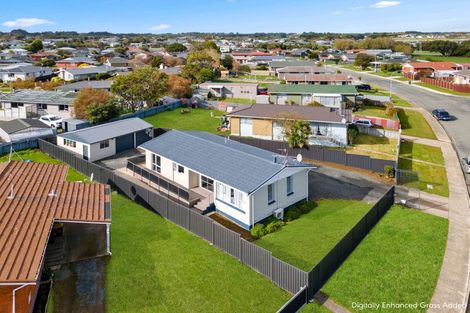 Photo of property in 93 Dunbeath Crescent, Kew, Invercargill, 9812