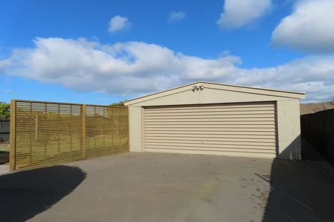 Photo of property in 35 Woodgrove Avenue, North New Brighton, Christchurch, 8083