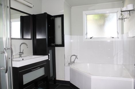 Photo of property in 61a Morningside Drive, Mount Albert, Auckland, 1025