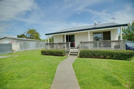Photo of property in 8 Rimu Place, Taradale, Napier, 4112