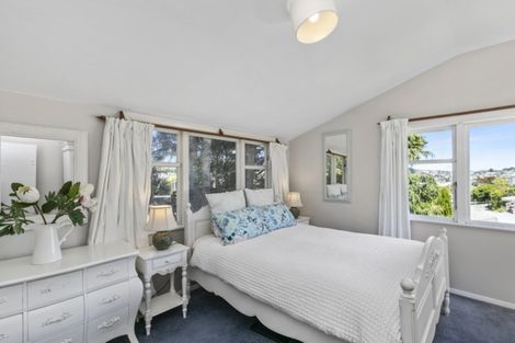 Photo of property in 27 Monowai Road, Johnsonville, Wellington, 6037