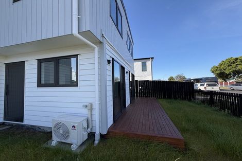 Photo of property in 34b Hyperion Drive, Randwick Park, Auckland, 2105