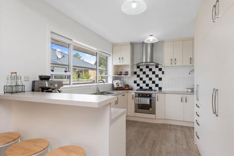 Photo of property in 32 Carruthers Street, Ilam, Christchurch, 8041