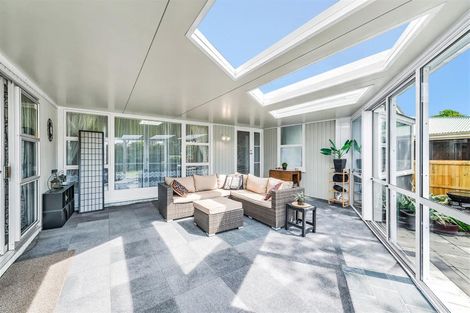 Photo of property in 140 Kendal Avenue, Burnside, Christchurch, 8053