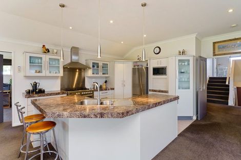 Photo of property in 4 Meadow Court, Paraparaumu, 5032