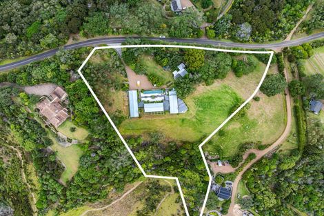 Photo of property in 155 Nick Johnstone Drive, Waiheke Island, 1971
