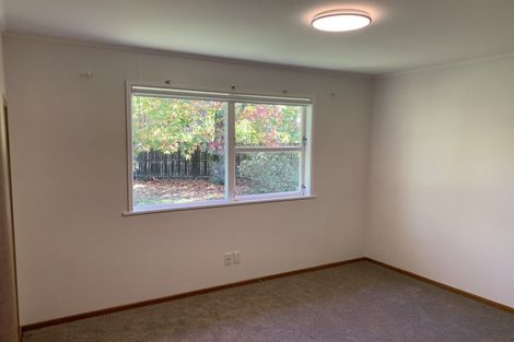 Photo of property in 46 Castleford Street, Green Bay, Auckland, 0604
