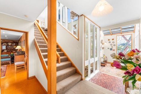 Photo of property in 76a Lake Road, Narrow Neck, Auckland, 0624