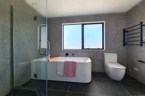 Photo of property in 4 Frontier Lane, Flat Bush, Auckland, 2019