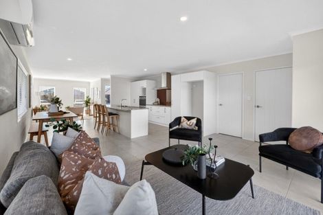 Photo of property in 28 Sabre Street, Papamoa Beach, Papamoa, 3118