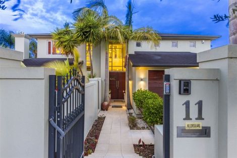 Photo of property in 11 Mistral Place, West Harbour, Auckland, 0618