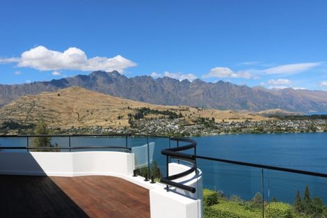 Photo of property in 10 Peregrine Place, Queenstown, 9300