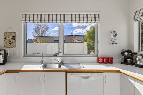 Photo of property in 26 Aubrey Crescent, Rainbow Point, Taupo, 3330