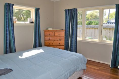 Photo of property in 9 Atmore Avenue, Otaki, 5512