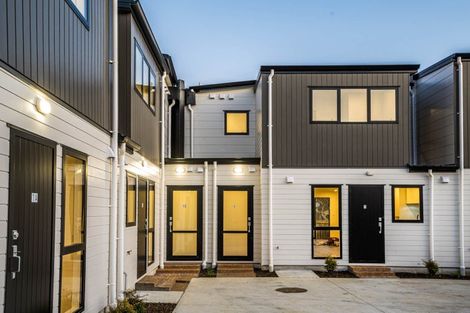 Photo of property in 1a Bellville Drive, Clendon Park, Auckland, 2103