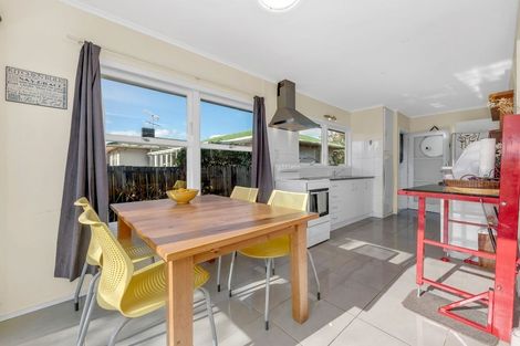 Photo of property in 26 Tiraumea Drive, Pakuranga, Auckland, 2010